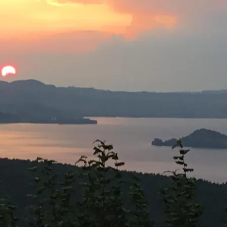 Un Giardino Sul Montefiascone